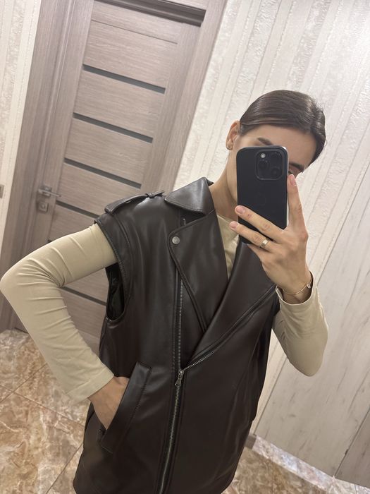 Косуха Жилет Staff 2 в 1 шоколадного кольору S oversize
