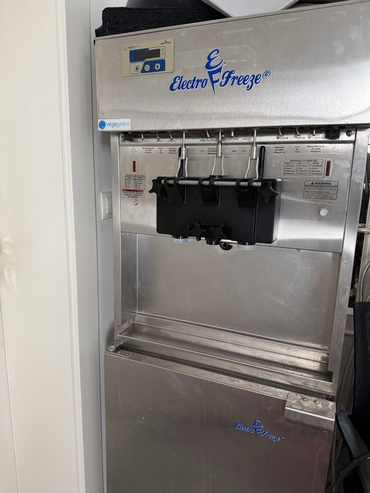 Elektro Freeze Swiderki Włoskie lody maszyna super stan chłodzona wodą