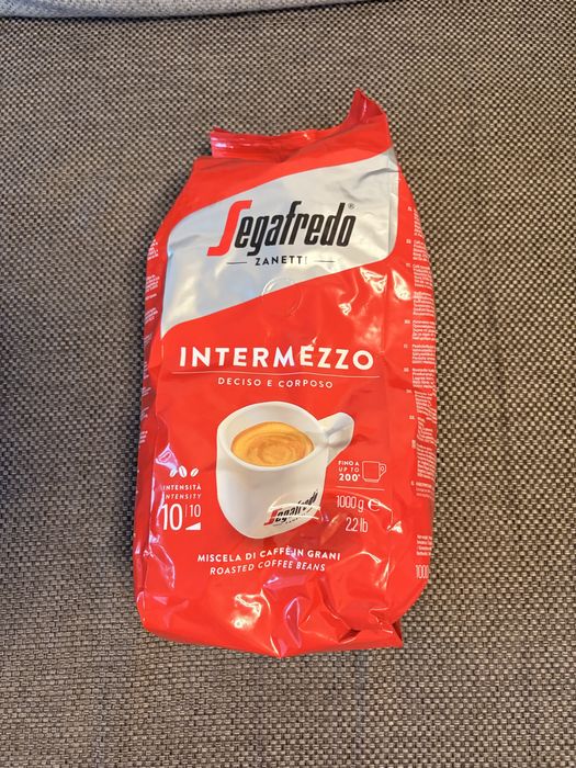 Niemiecka kawa ziarnista Segafredo Intermezzo 1 kg