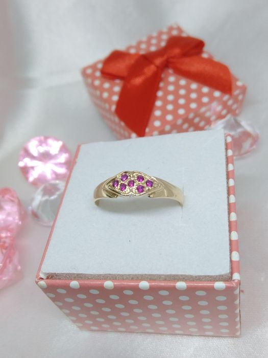 Złoty pierścionek czerwone kamienie, złoto Golden rose 583, rozmiar 16