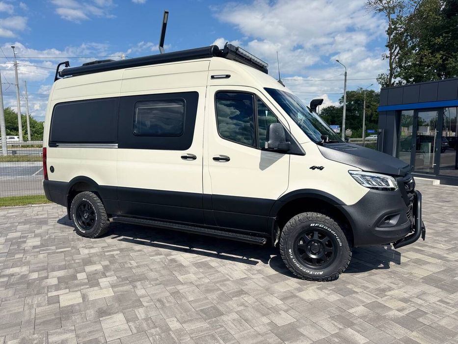 Mercedes-Benz Sprinter Revel 2022 freshauto