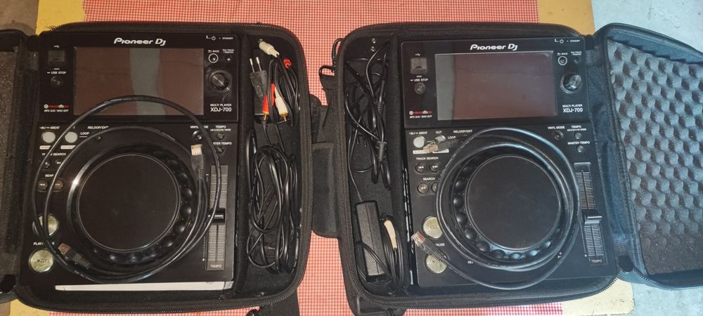 Pioneer DJ XDJ 700
