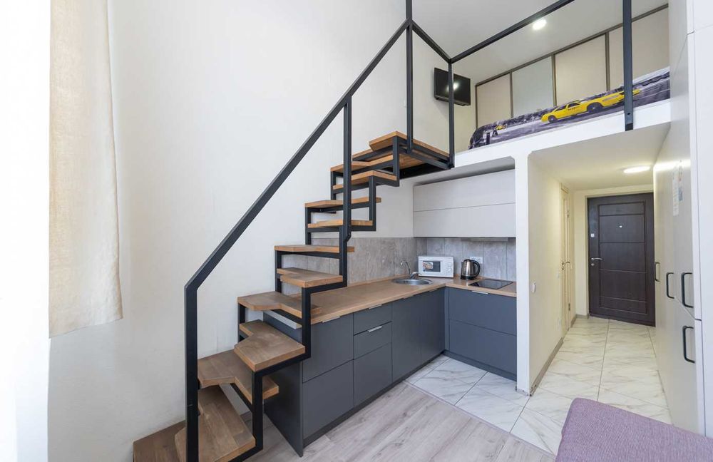 Дворівневий смарт апартамент, поруч із метро, здам подобово.