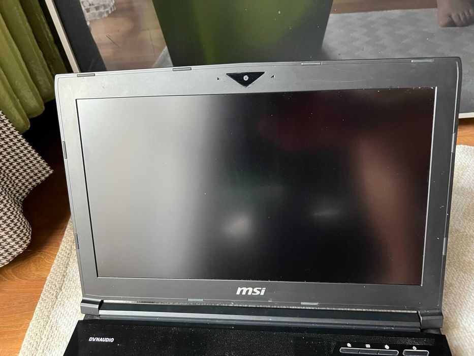 MSI GT63 Titan 8RG GTX 1080/i7 8750H/32GB RAM/4K/512+1tb ssd