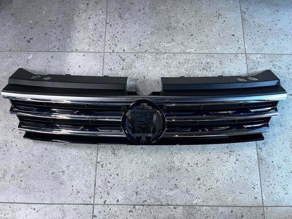 Решітка радіатора тигуан 17-21 решотка