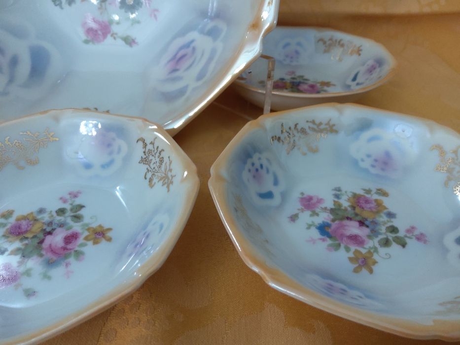 Conjunto para SOBREMESAS Vista Alegre anos 60