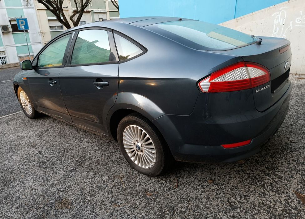 Ford Mondeo , Para Peças INTEIRO