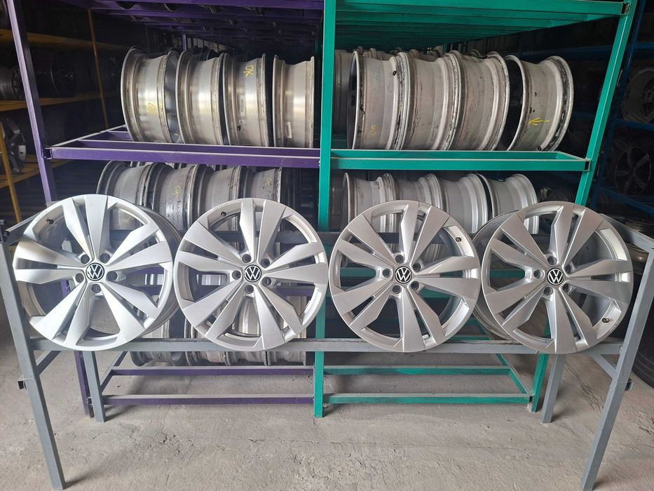 Оригінальні диски Фольцваген ID4 5/112 R19 8J ET45 11A.071.499