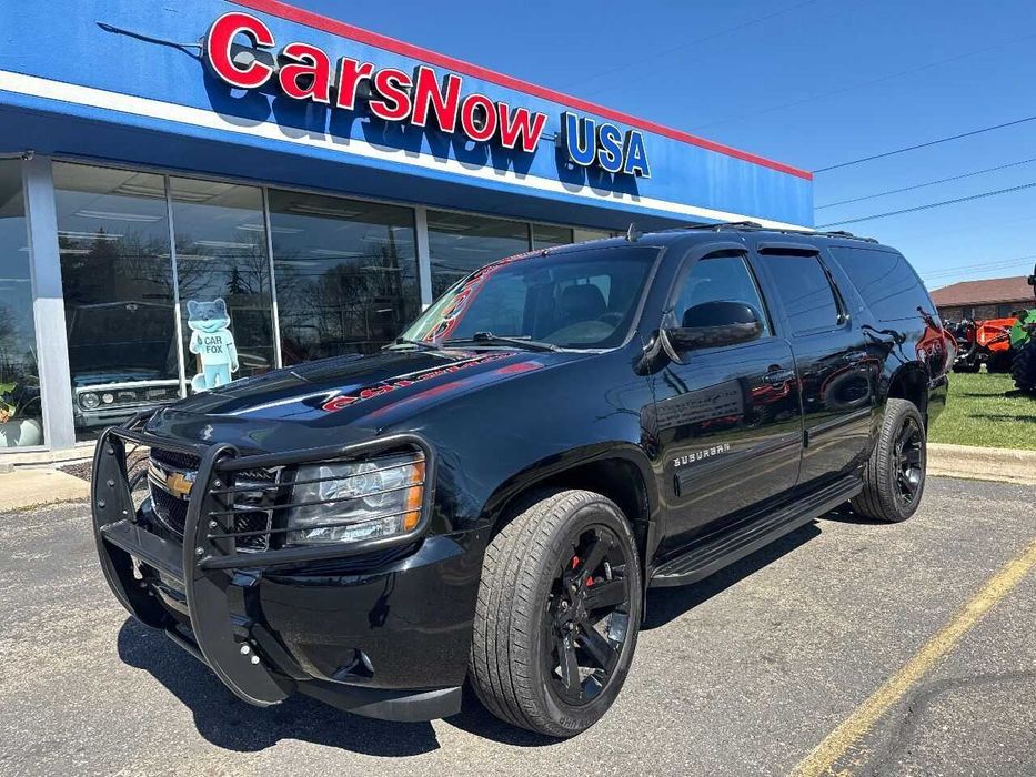 2014 Chevrolet Suburban LT 4x4 4dr SUV