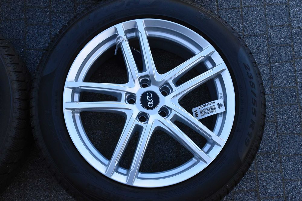 Koła zimowe Audi Q5 80A 8R0 8MA 19" Pirelli AO 7mm Dezent GERMANY