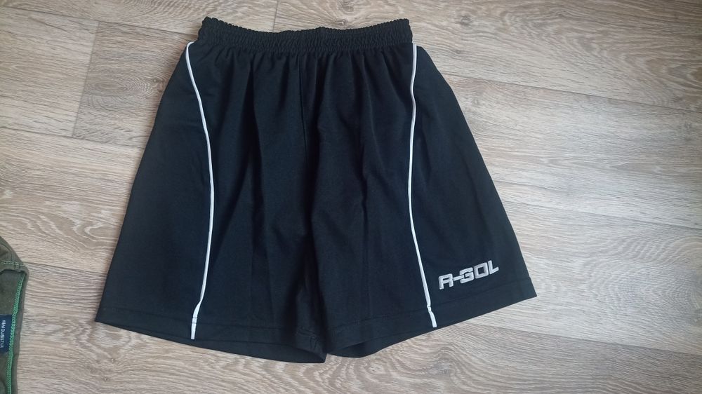 Zestaw 140-146 bluzki bluza spodenki