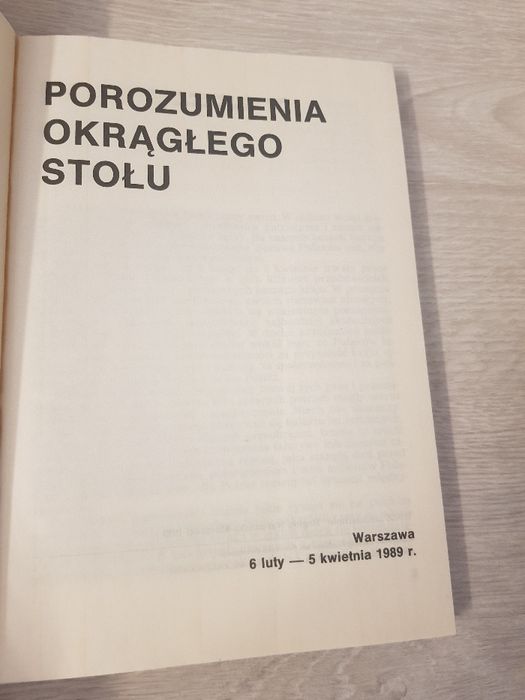 porozumienie okrągłego stołu praca zbiorowa warszawa 89