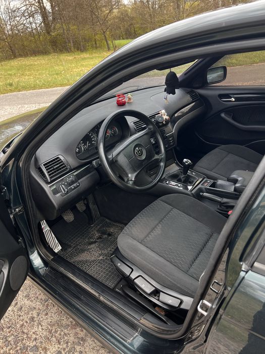 Bmw e46 320d  2001