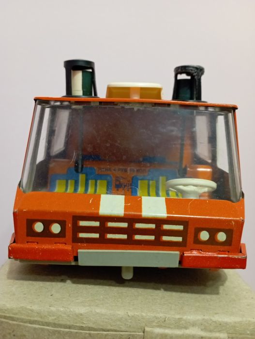 Пожарная заводная машина з-д Ватутина Киев игрушка СССР