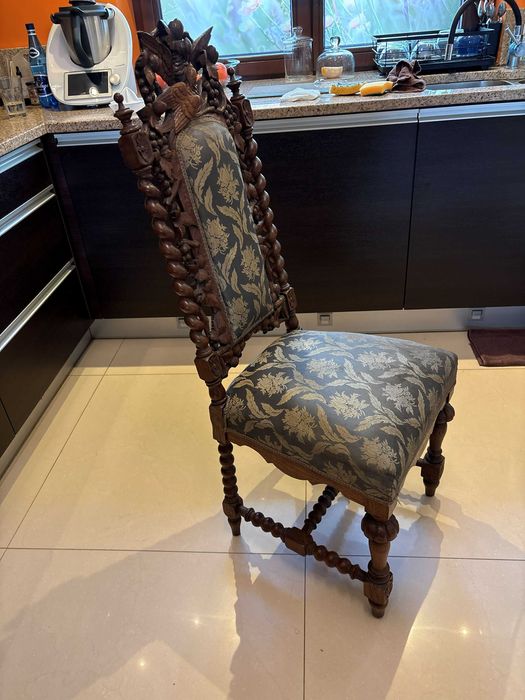 Now Cena Krzesło antyczne