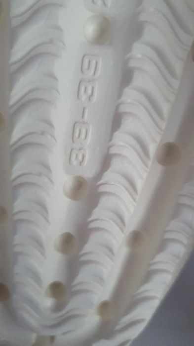 Klapki nowe z elastycznej pianki Rozmiar 38-39