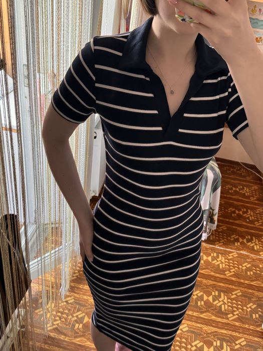 Сукня в обтяжку дуже гарна