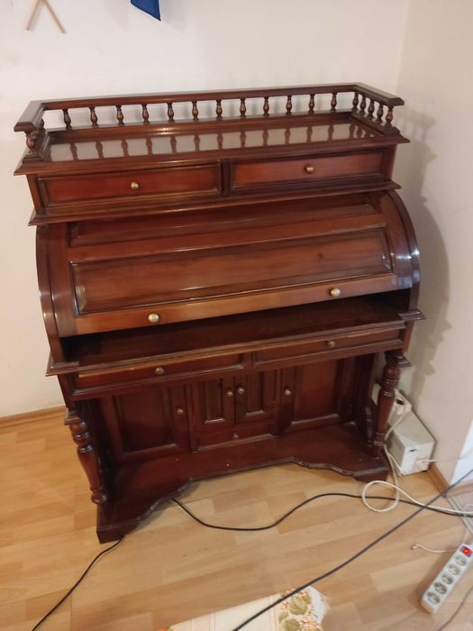 Sekretarzyk , biurko