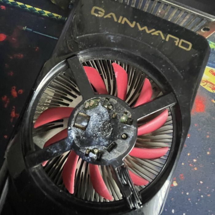 Продаю Відеокарту GTX 550 TI