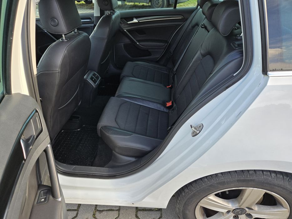 Volkswagen Golf VII 2.0TDI 150KM Highline Masaż SalonPolska PelnaOpcja