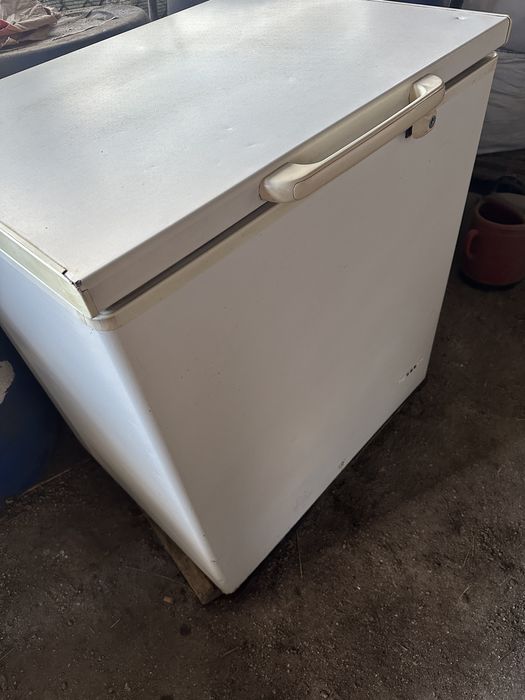Arca Congeladora Horizontal (Baú) – Bom Estado e Funcional