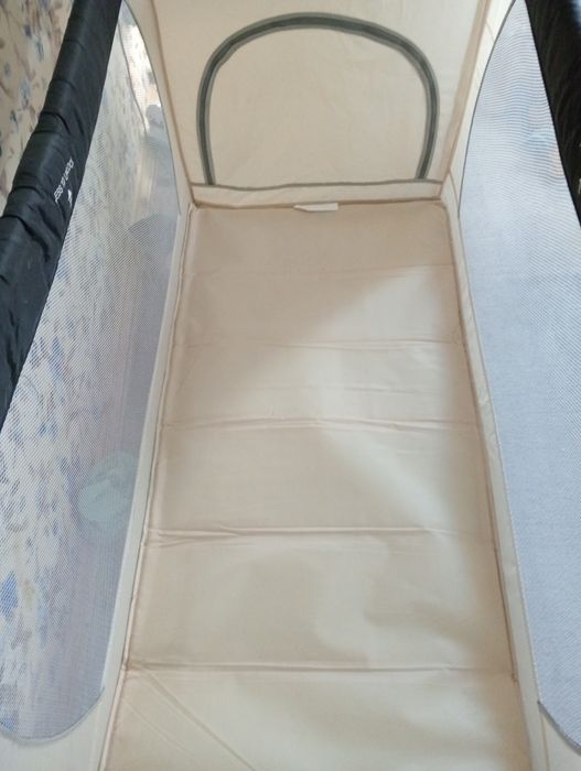 Продам манеж в чудовому стані