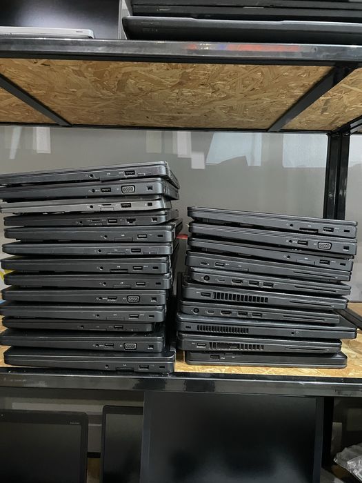 Pakiet laptopów dell