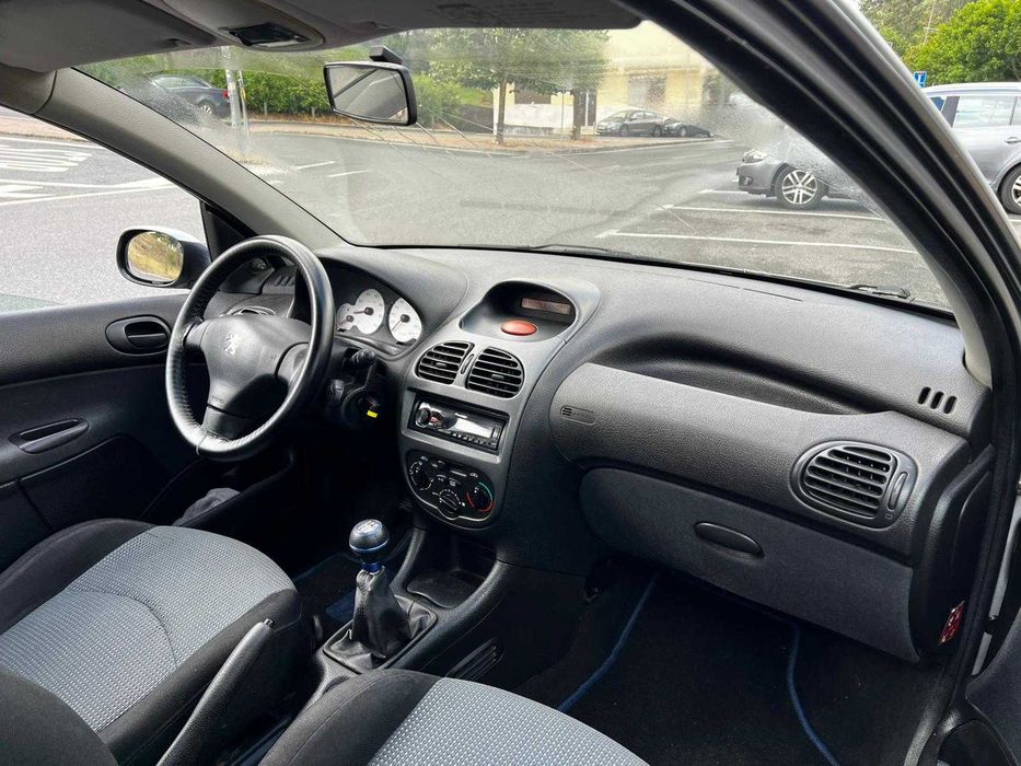 Peugeot 206 1.1 SPORT (180.000 KMS) - Impecável