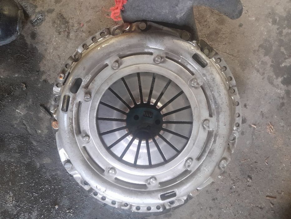 Tarcza,docisk sprzęgla Passat b6 2.0 tdi 140 koni