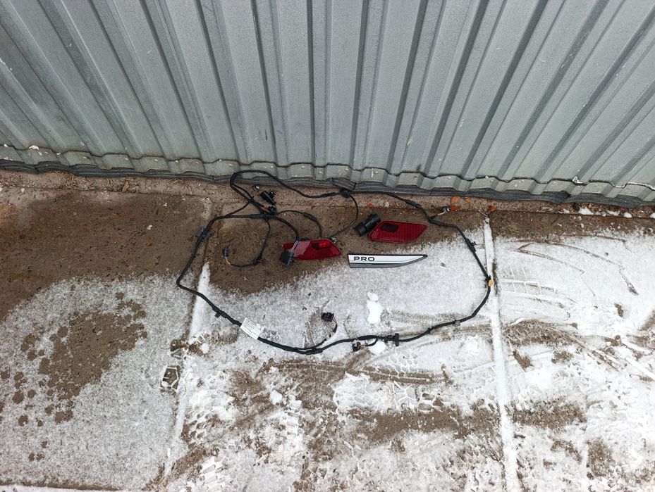 Бампер, проводка антена катафоти VW ID4