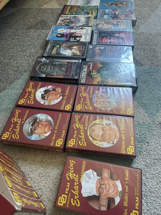 Kasety vhs na szt