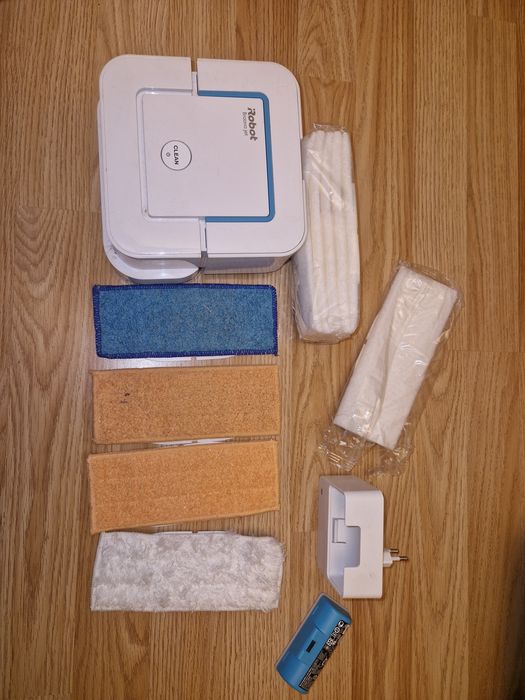 iRobot Braava Jet 240 - Robot Mopujący