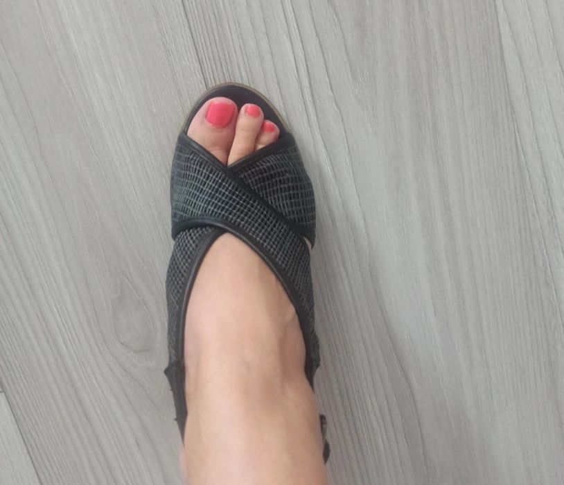 Stabilne Sandały Monari