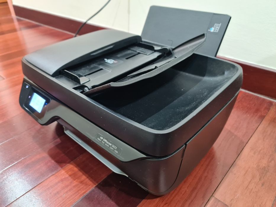 Impressora HP OfficeJet 3833