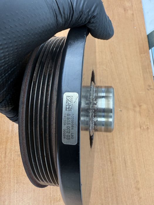 8515002 Bmw f10 f01 f25 f15 f30 n57n шків колінвала
