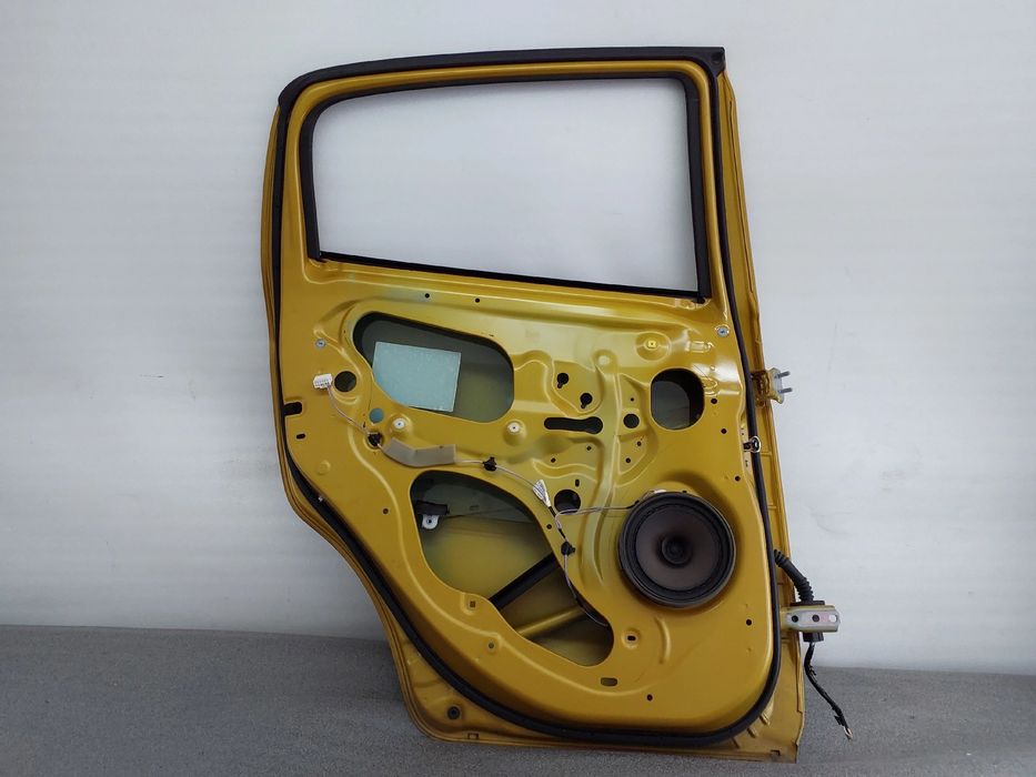 Porta trás esquerda MITSUBISHI Space Star Hatchback (A0_A)