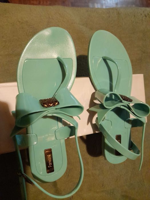 Sandália mules tricolor e outros 37 - tudo a 10€ em Lisboa