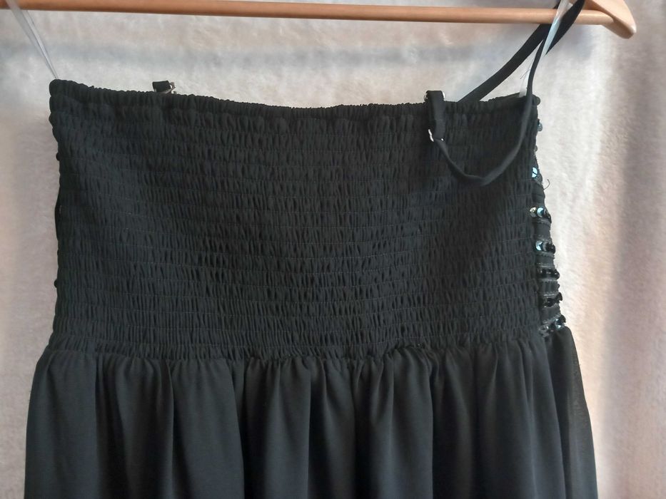 czarna elegancka sukienka  mayaadi L