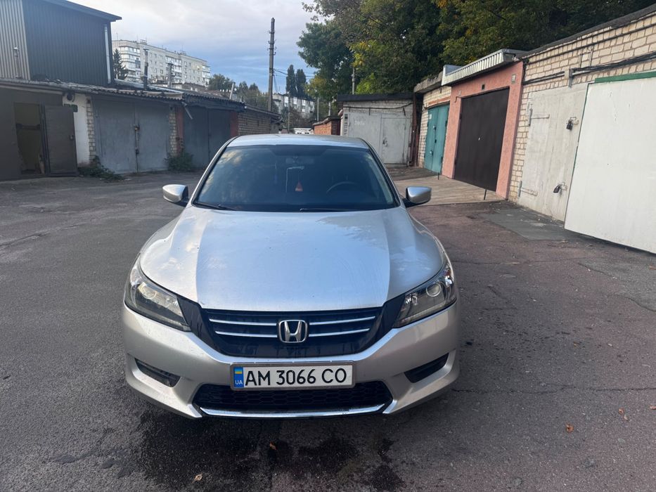Автомобіль легковий