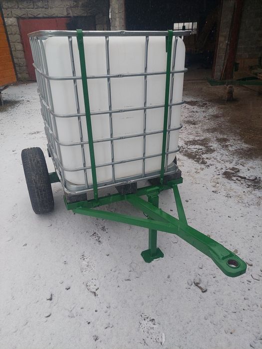 Mauzer na kołach 1000 l beczka