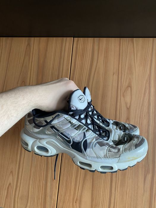 Кроссовки tn acg air jordan bape олимпийка ysl  найк джордан ветровка nike jordan куртка напапири анорак поставка одягу взуття мартинс пума зип puma
