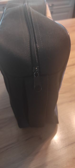 Torba na ramię A4 czarna z wilkiem