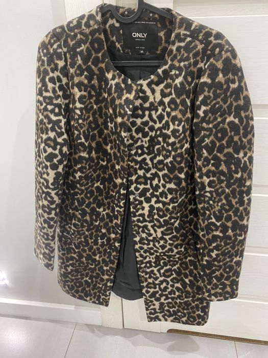 Swietny plaszczyk ONLY xs polecam