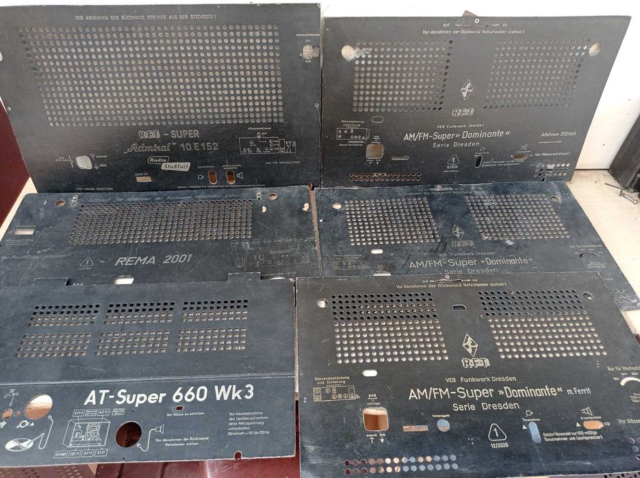 Tylne ścianki - stare radia lampowe