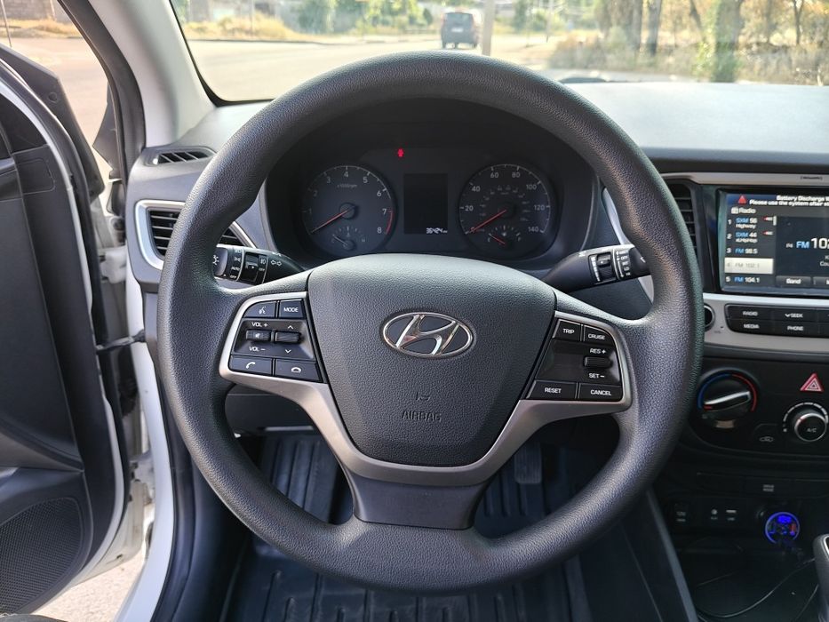 Hyundai Accent 2020 VIN 3KPC24A66LE126800 фото оголошення 8 з 9