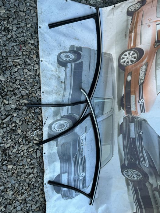 Резинка дверей Tiguan 5N0 молдинг дверний, накладка