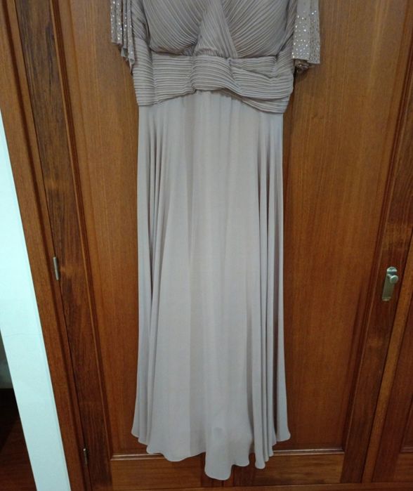 Vestido de cerimónia de senhora
