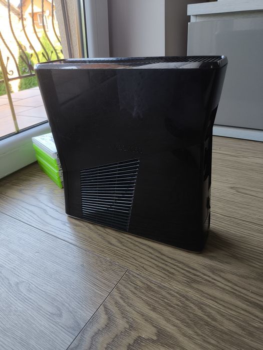 Xbox 360 - 250 GB