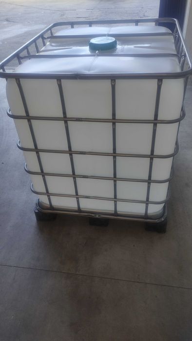 Depósito IBC praticamente NOVOS