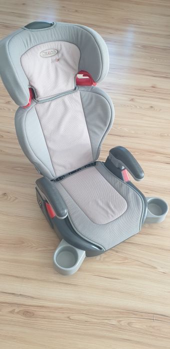 Fotelik samochodowy Graco Junior 15-36 kg